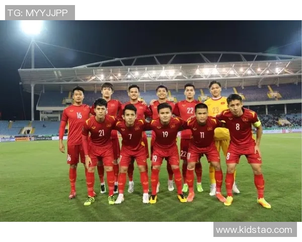 深圳足球队在洲际杯中的战术表现分析与未来发展展望 深圳足球队在洲际杯中的战术表现分析与未来发展展望